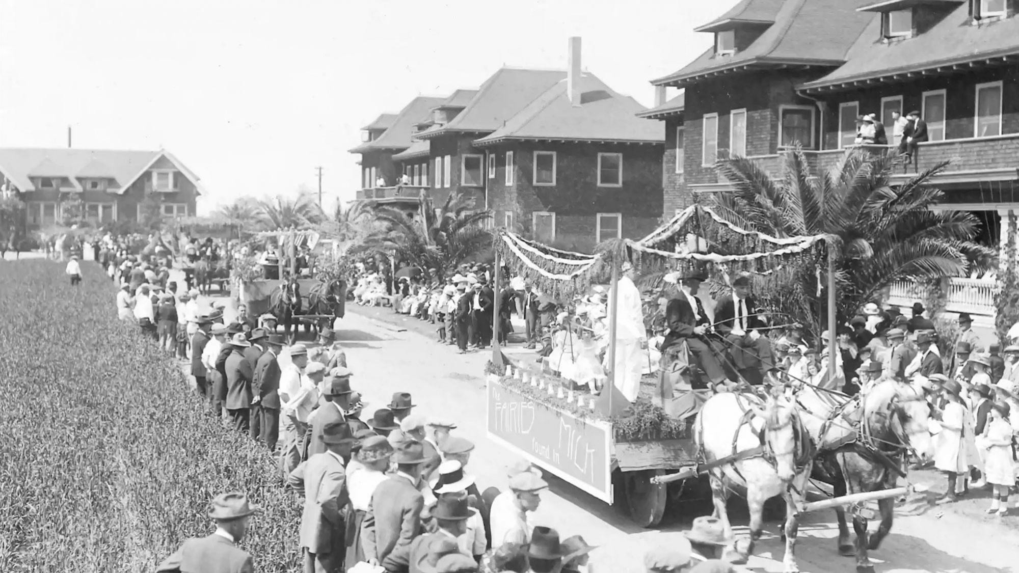 A scene of a 春色视频 Picnic Day parade circa the turn of the 20th century